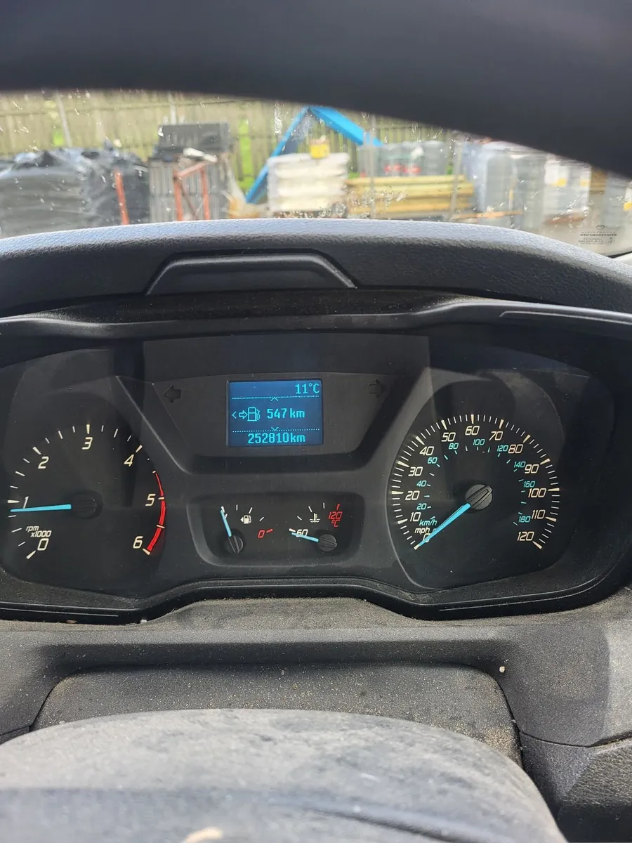 Ford Transit 2017 - Image 2
