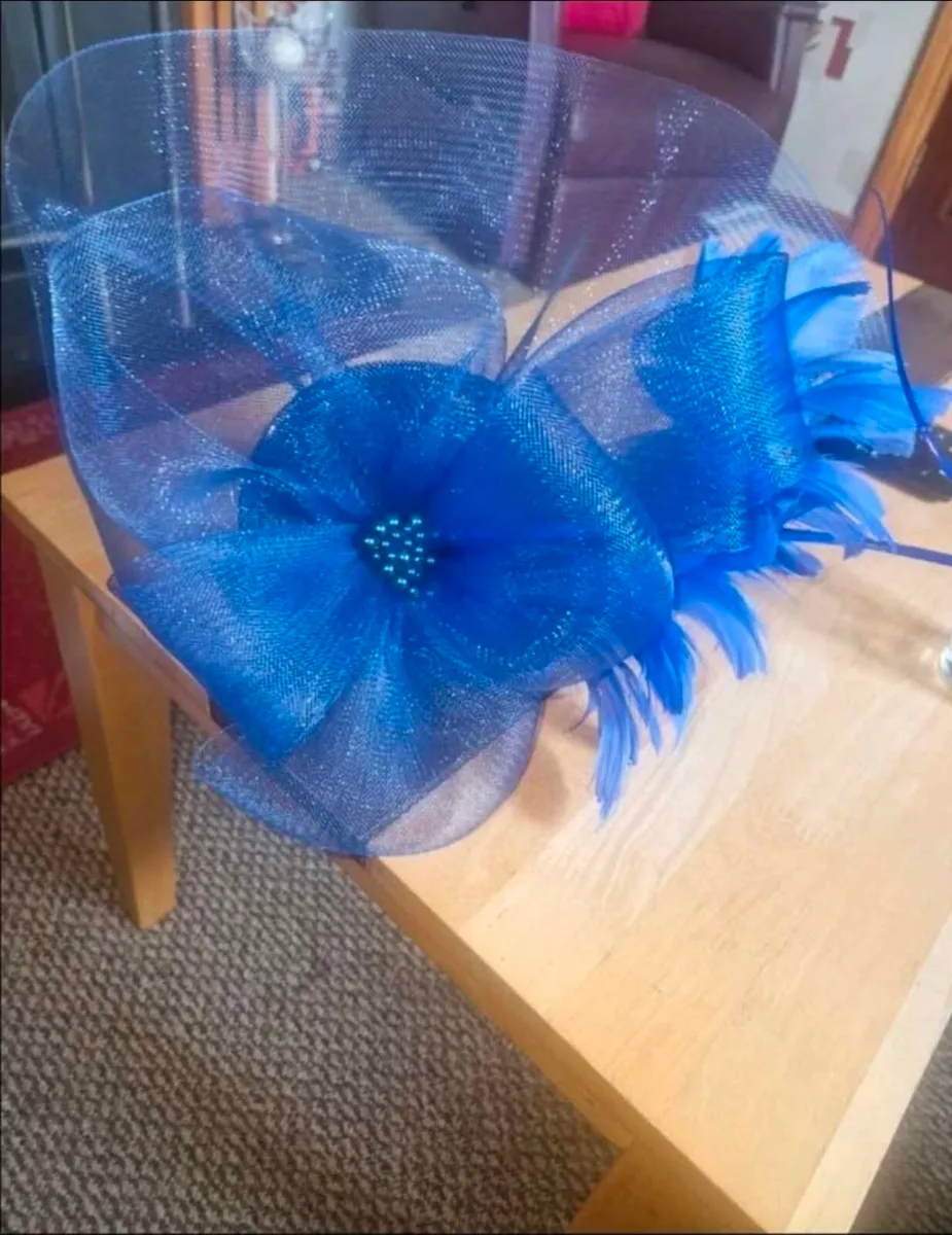Handmade royal blue fascinator/hatinator in excell - Image 2