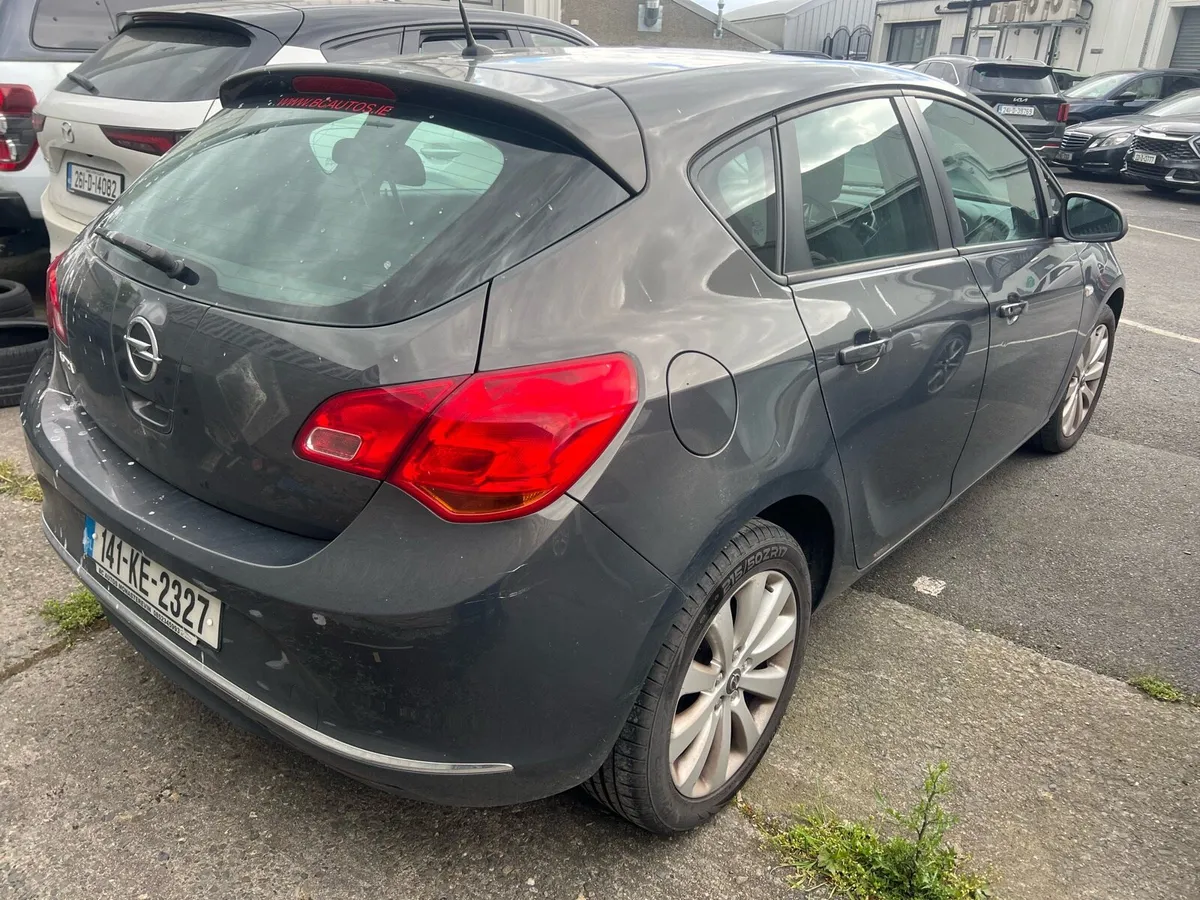 2014 Opel astra (non start) - Image 4