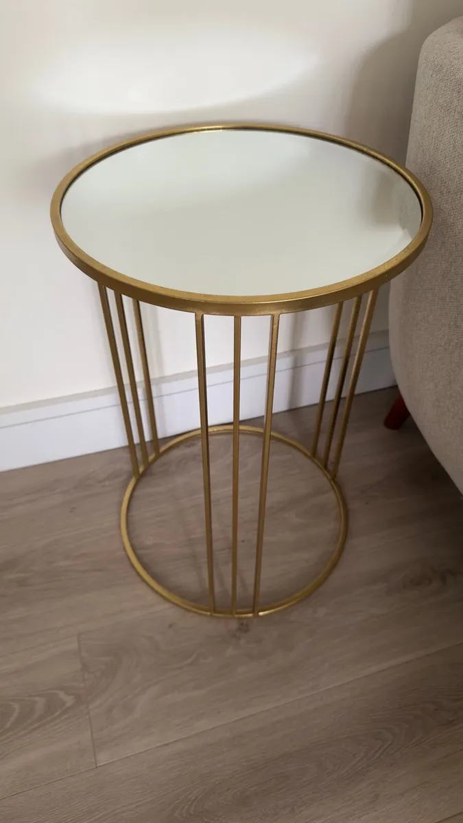 Modern Gold Side Table with Mirrored Top - Image 2