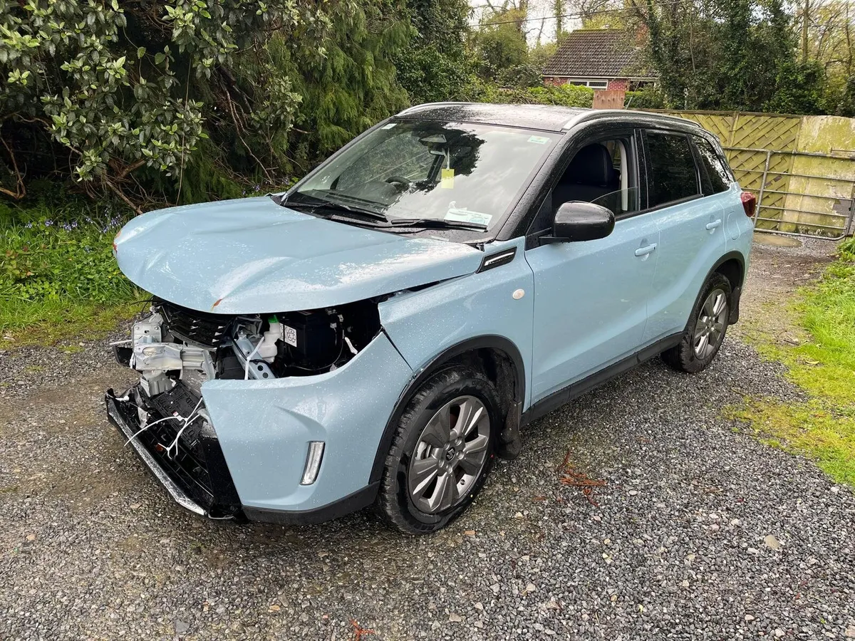 2025 Suzuki vitara hybrid automatic - Image 1