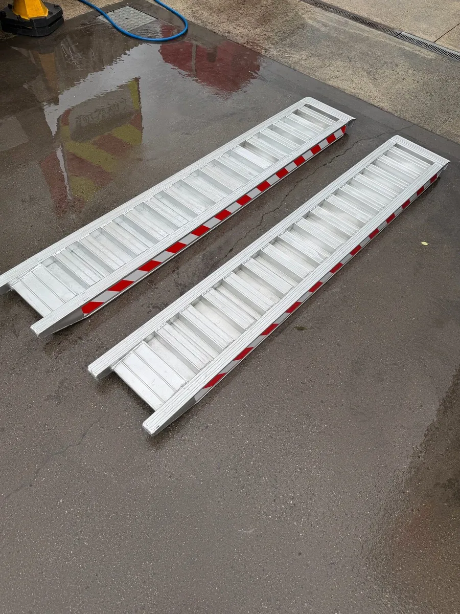 Aluminum Trailer Ramps - Image 1