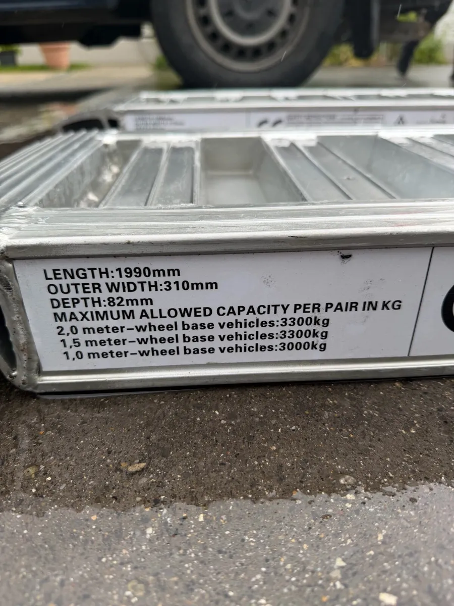 Aluminum Trailer Ramps - Image 4
