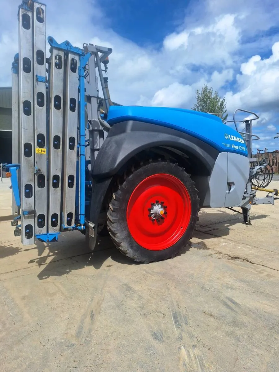 Sprayer - Image 2