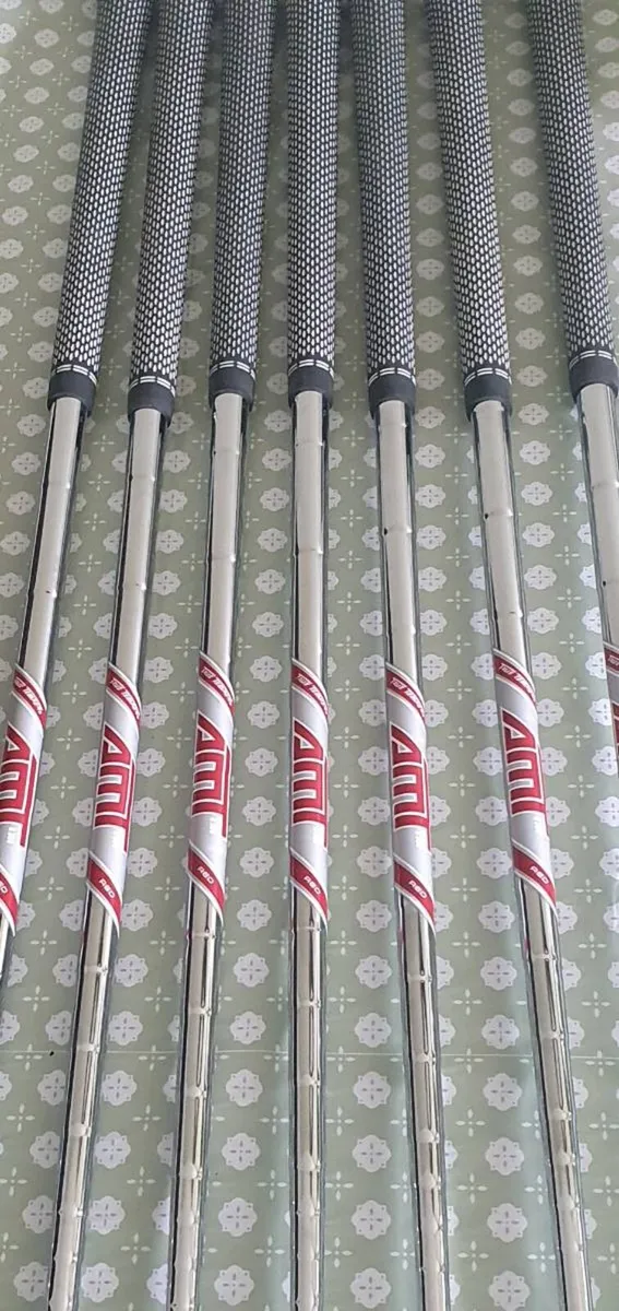 BRAND NEW TITLEIST T300 IRONS - Image 3