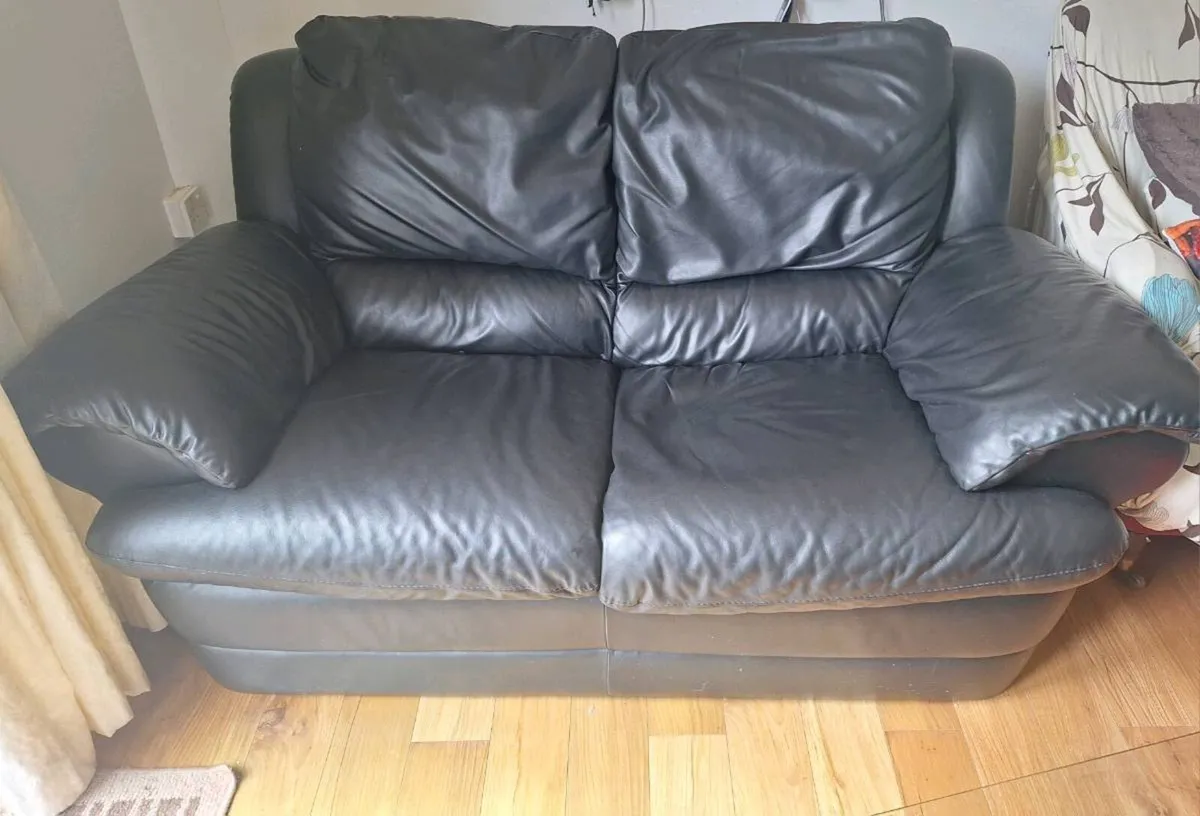 Natuzzi Italian Black Leather 2-Seater Sofa - Image 2
