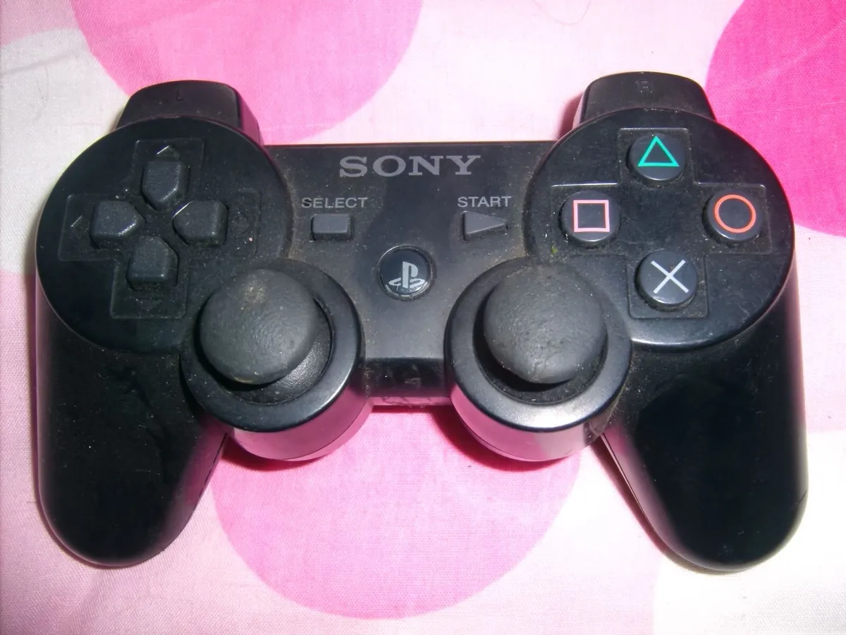 Play station 2 controllers - Image 3