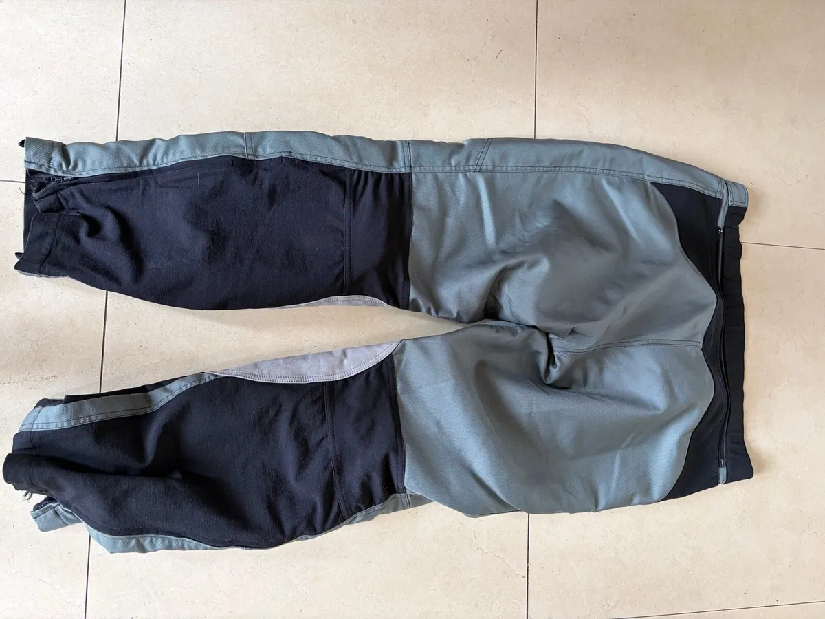 BMW motorcycle pants - Image 4
