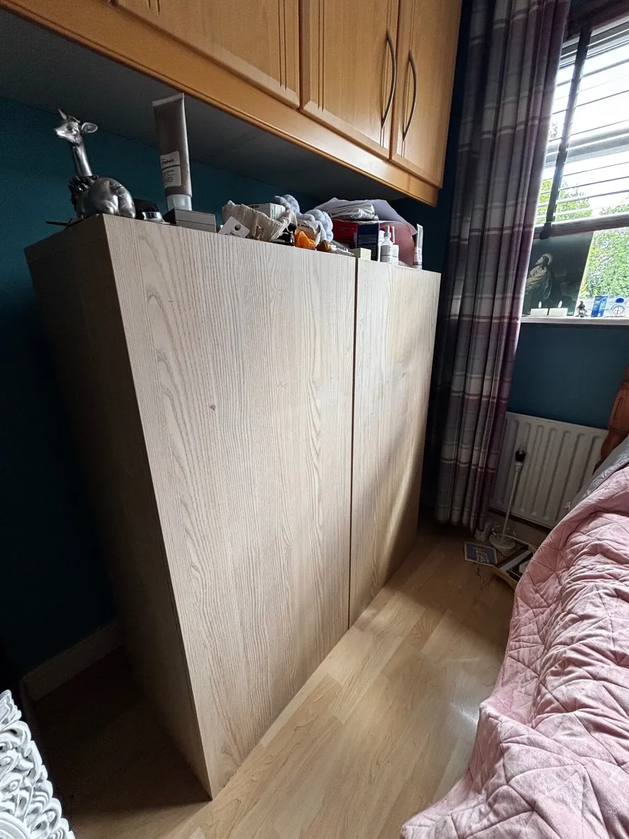 Set of Drawers - Image 1