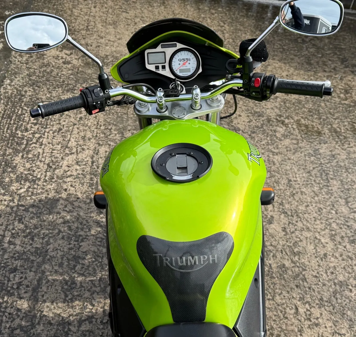 Triumph Speed Triple 2003 - Image 4
