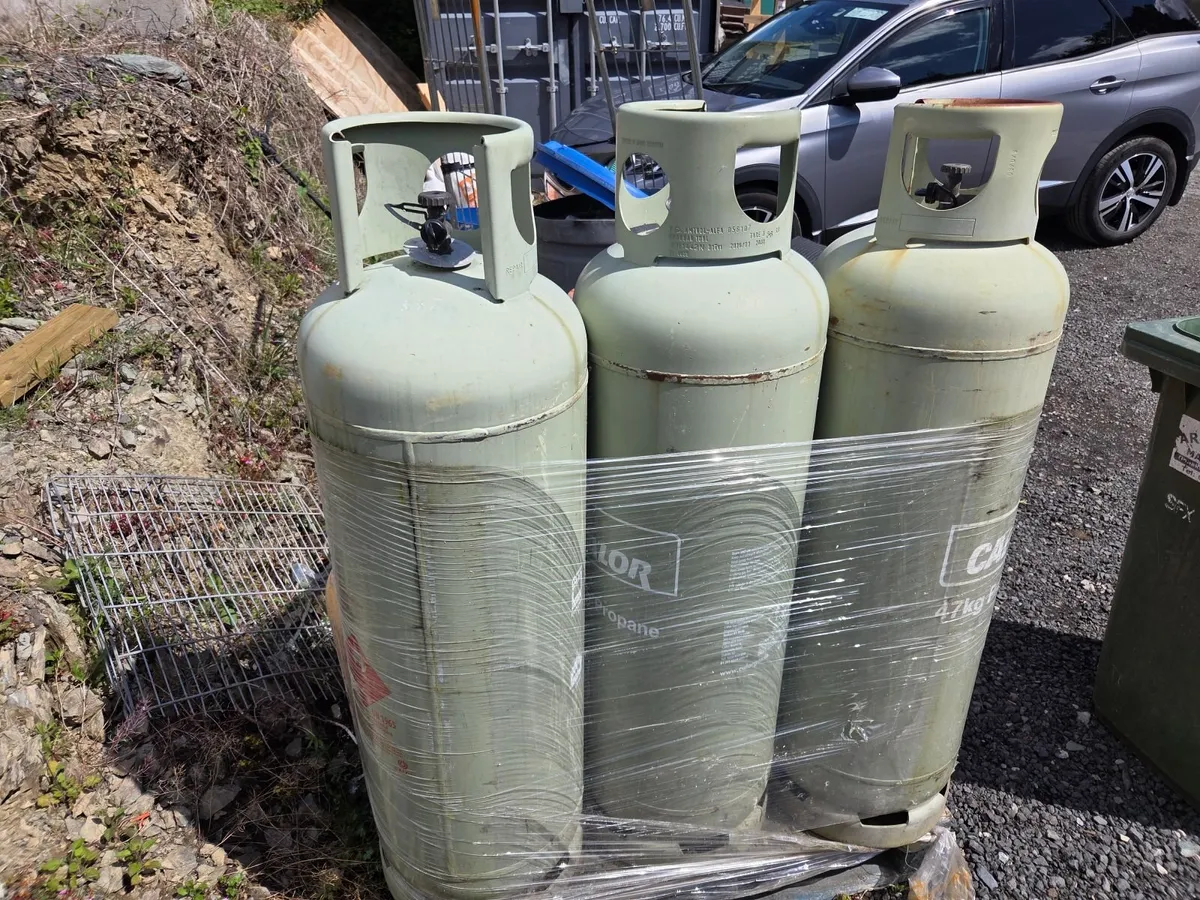 47kg propane gas cylinders. - Image 3