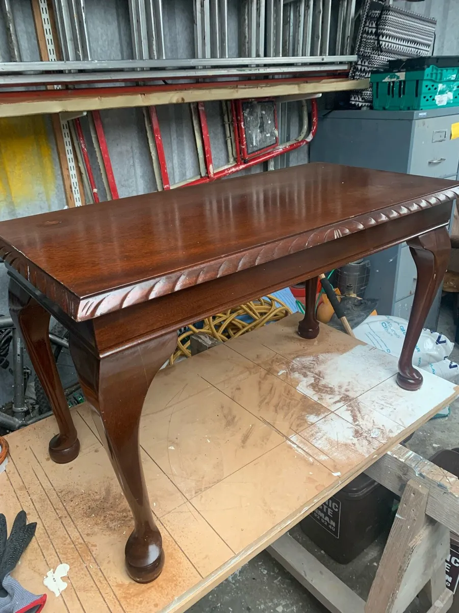 Mahogany coffee table - Image 2