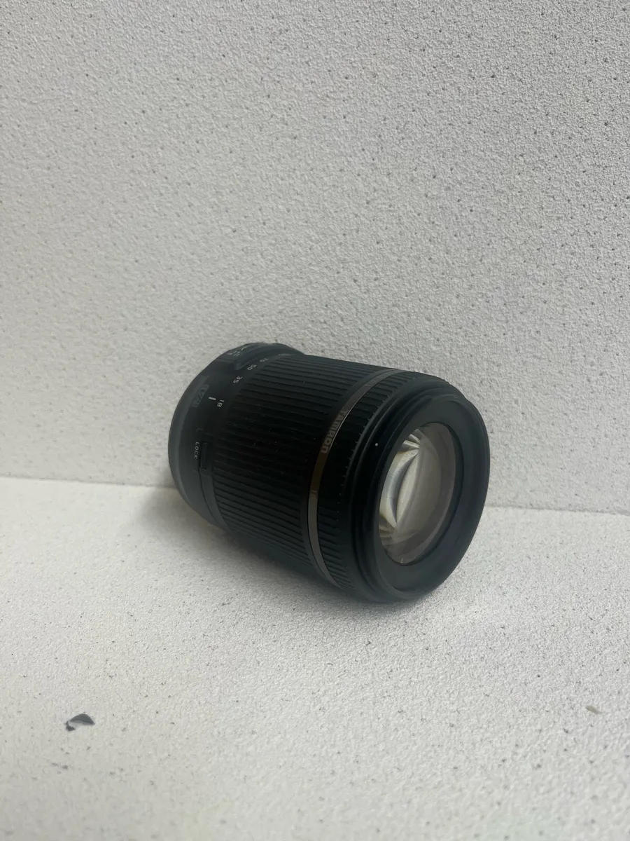 Tamron 18-200mm f/3.5-6.3 Di II vc Lens - Image 1