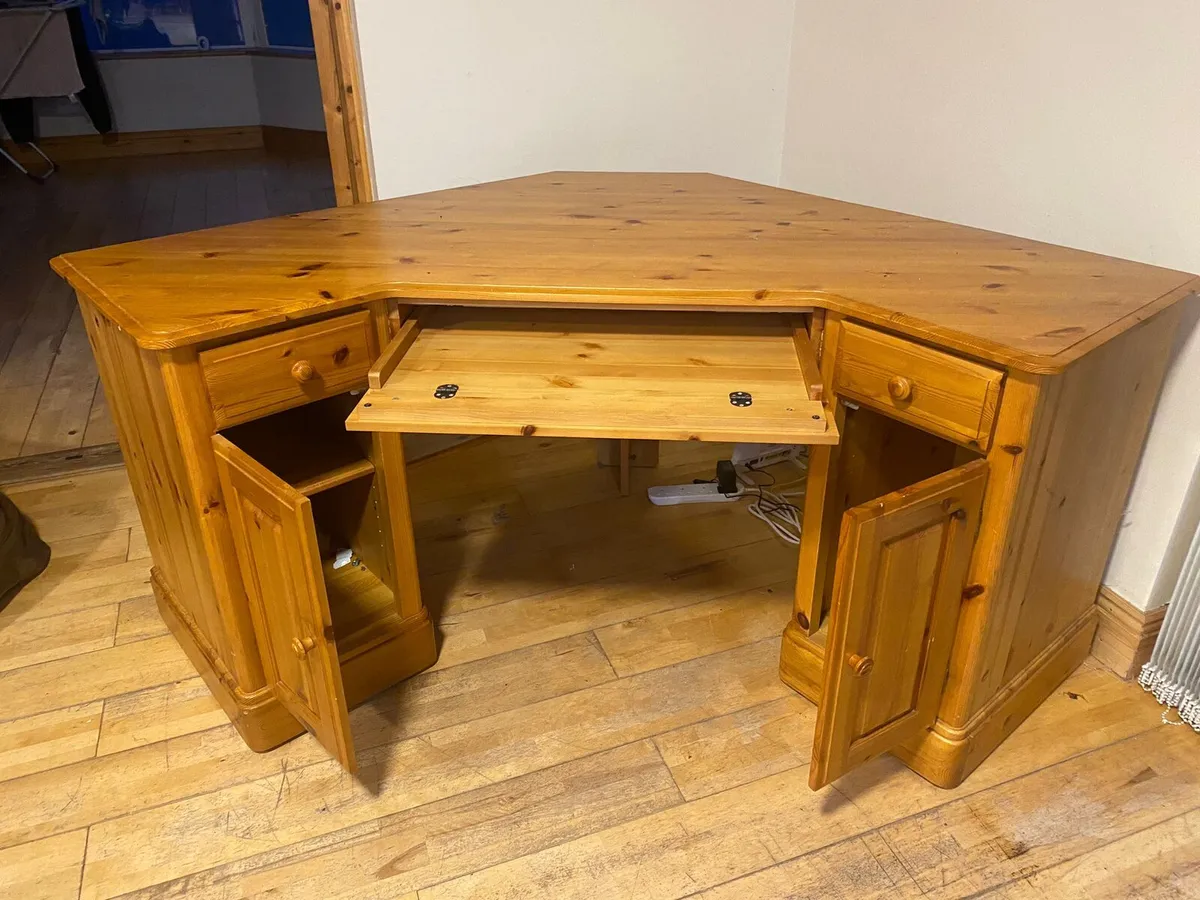 Pine Desk - Image 3