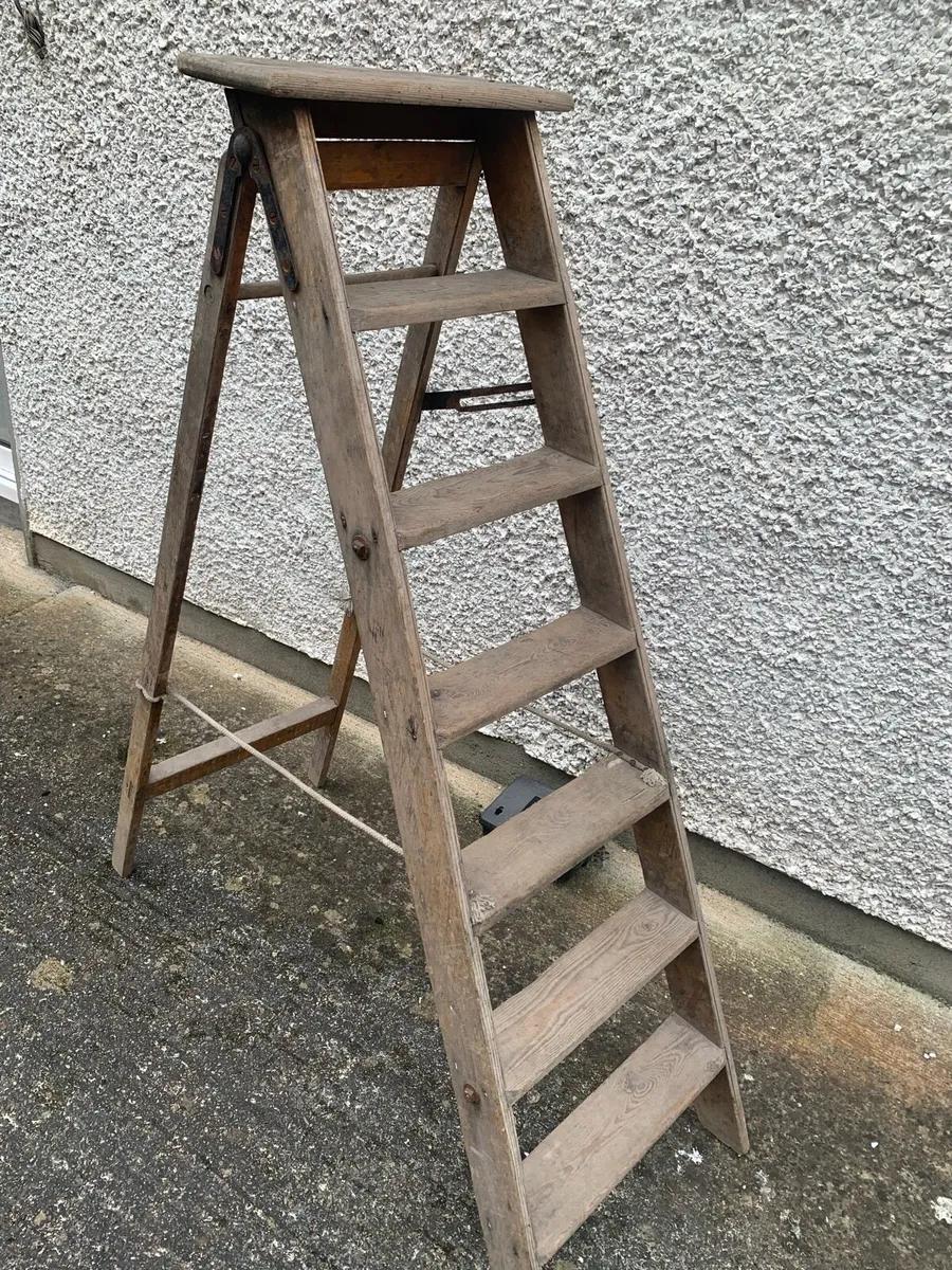 Vintage wooden ladder - Image 3