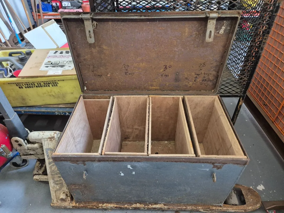Heavy gauge steel box - Image 2
