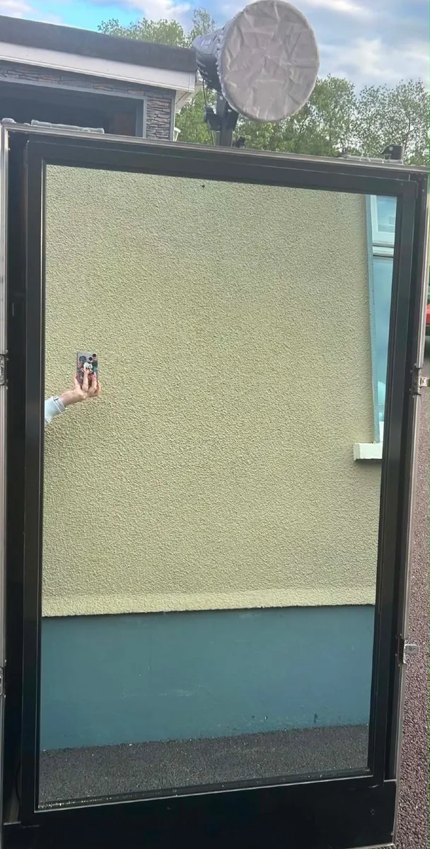 Selfie mirror - Image 2
