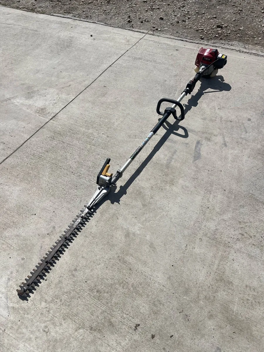Kawasaki TJ27E Long Reach Headgecutter - Image 1