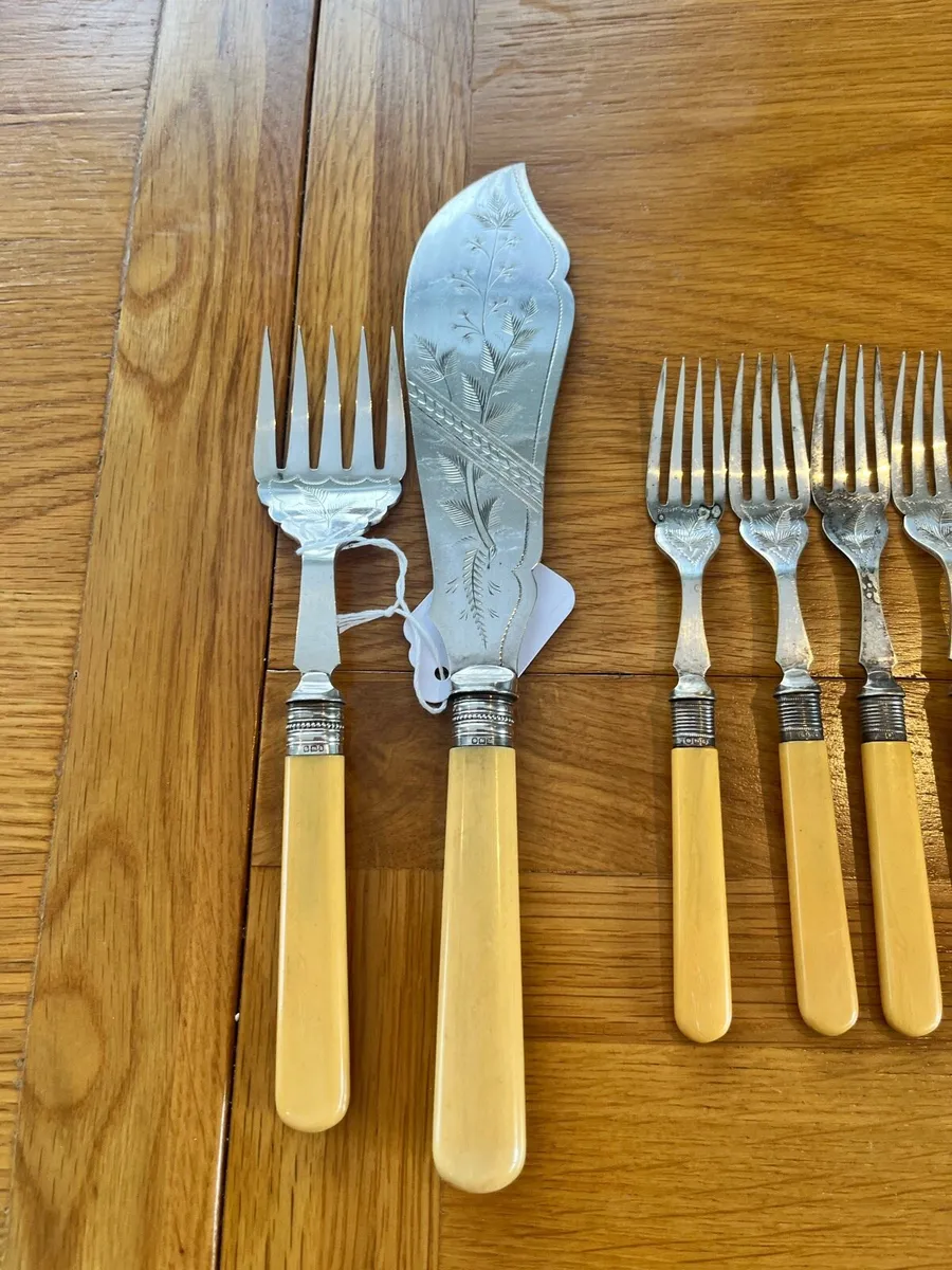 Antique 1894 Silver Collared Sheffield Fish Set - Image 2