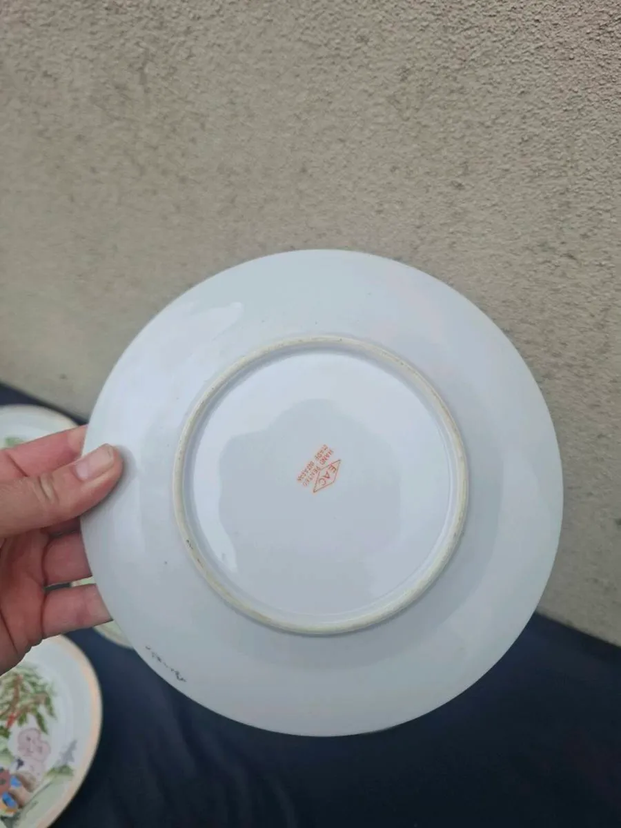 Japanese set of plates postage possible - Image 3