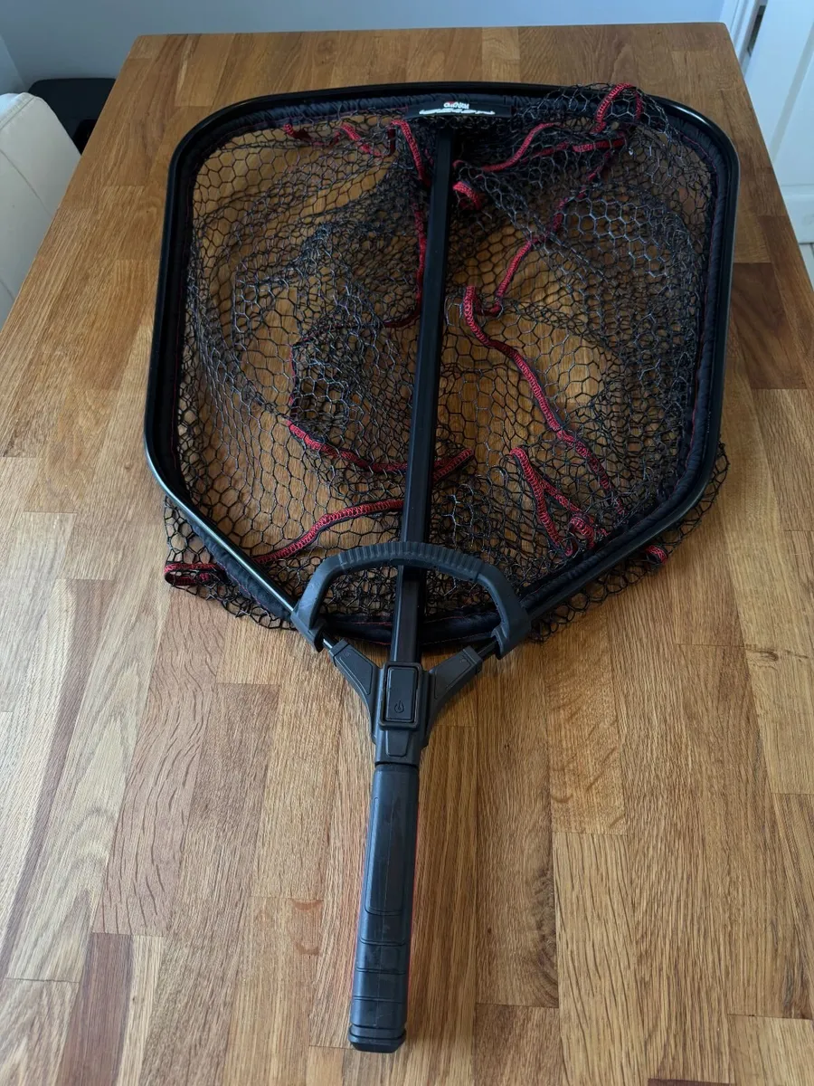 Abu Garcia Beast Landing Net 70 x 60 cm - Image 2