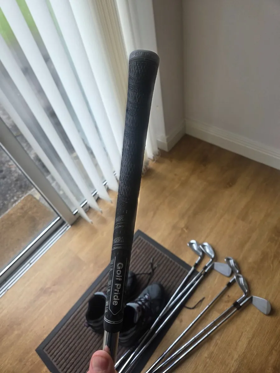 Set of golf irons - Image 2