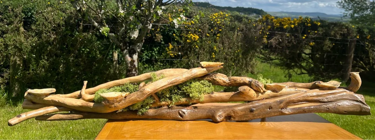 Handcrafted driftwood centrepiece - Image 3