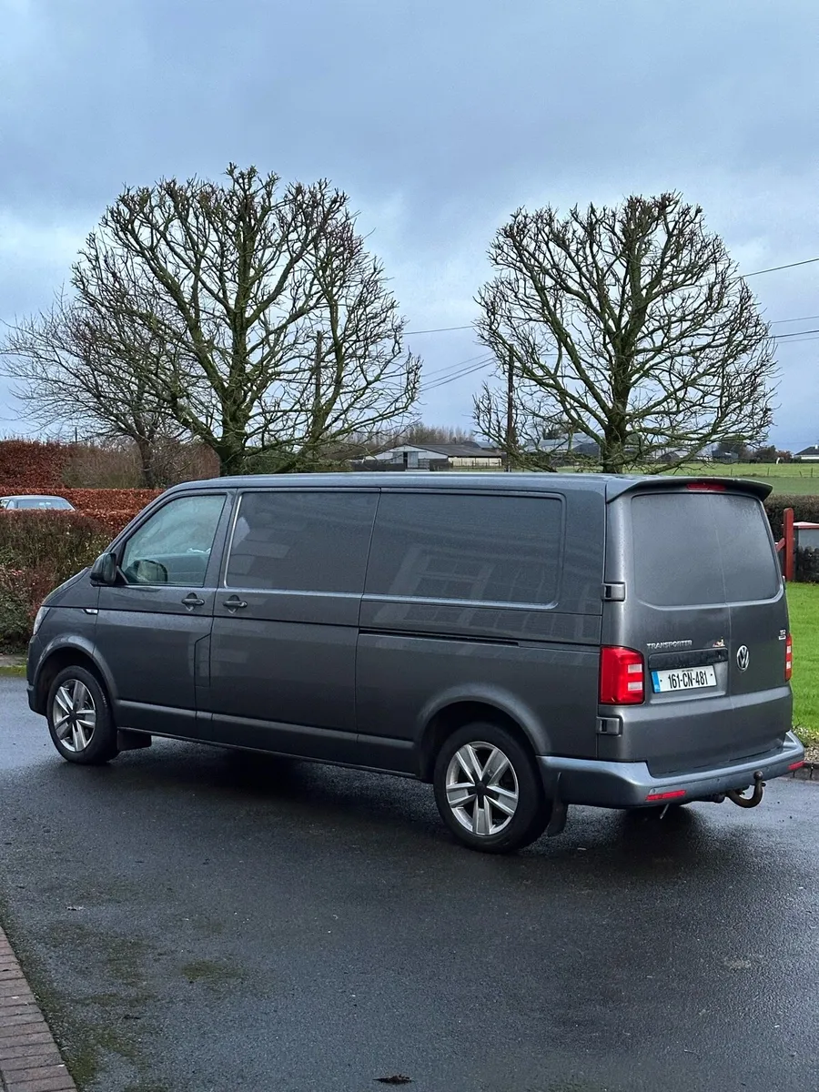 Volkswagen transporter - Image 2