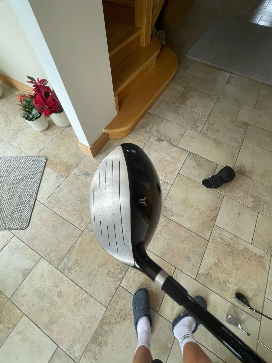 golf driver + 5 hybrid + sand wedge - Image 3