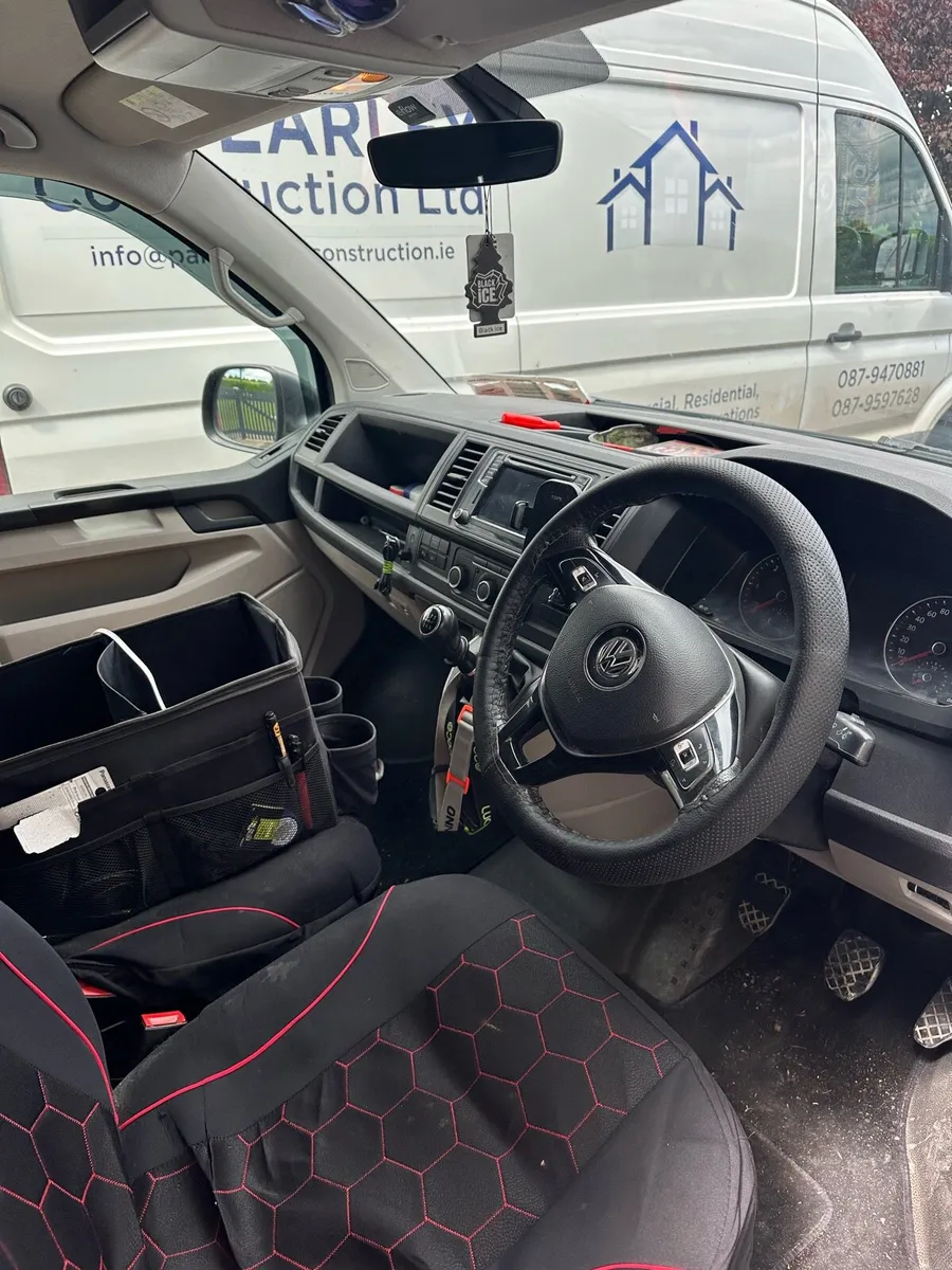 Volkswagen transporter - Image 4