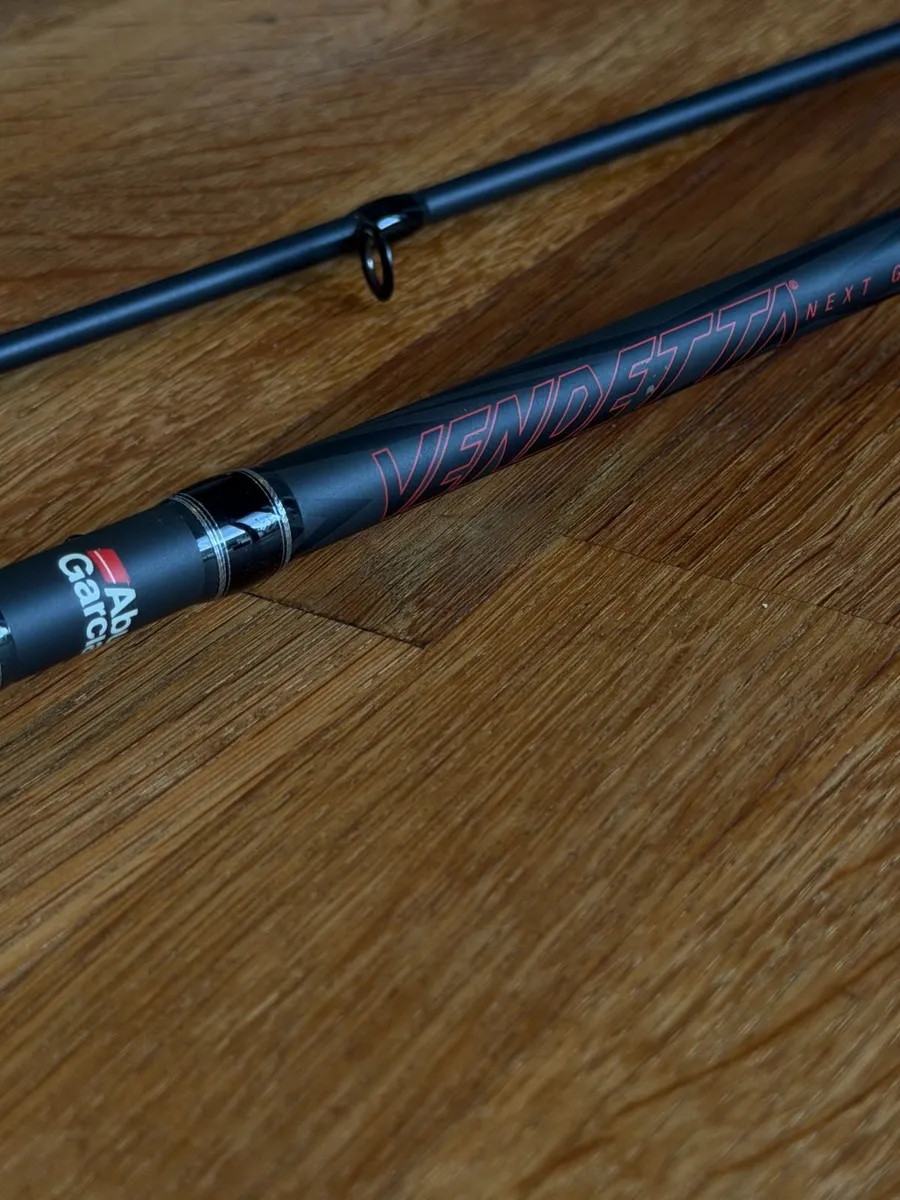 Abu Garcia Vendetta Spinning Rod 8ft 30–60g - Image 2