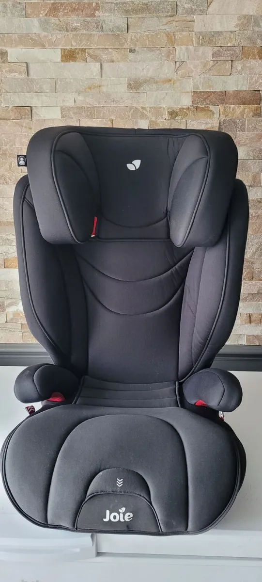 Joie - Traver - 2/3 car seat for Sale - Image 1