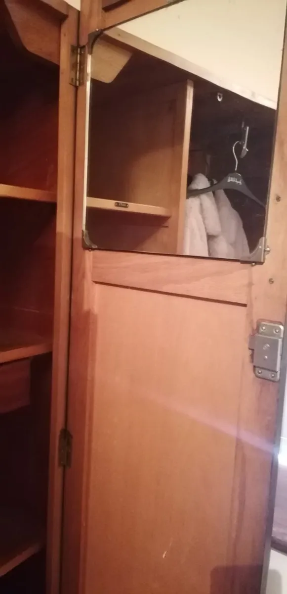 1930s Art Deco wardrobe - Image 1