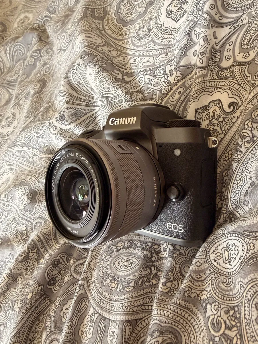 Canon EOS M5 - Image 4