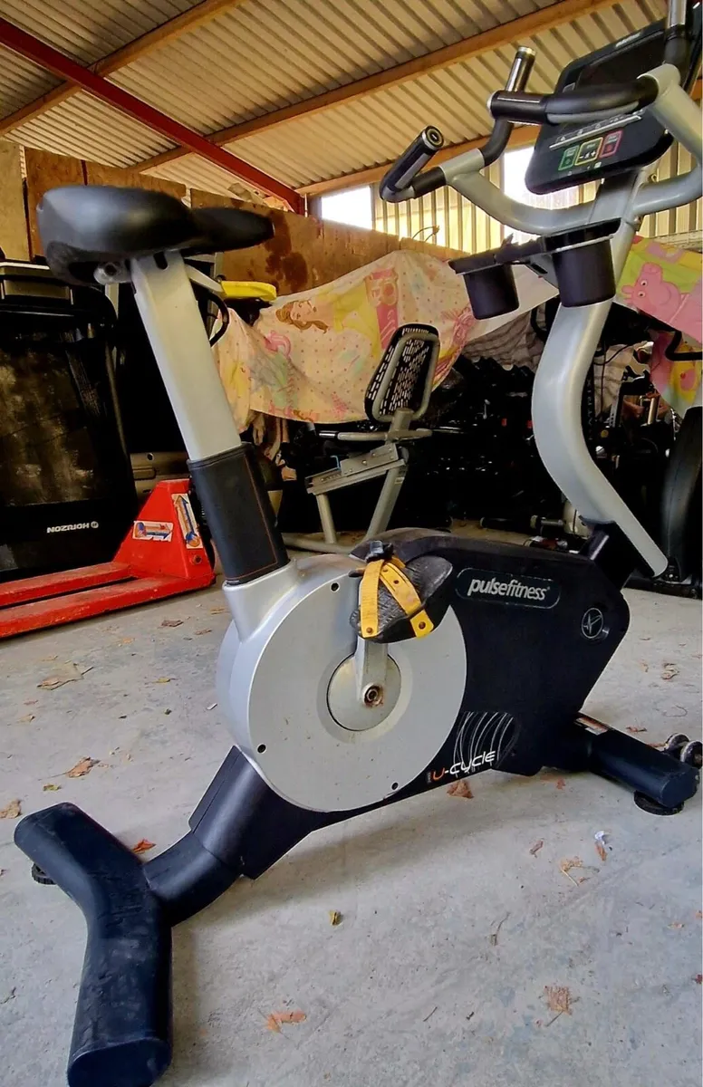 SALE ⭐️⭐️PULSE UCYCLE SPIN BIKE - Image 3