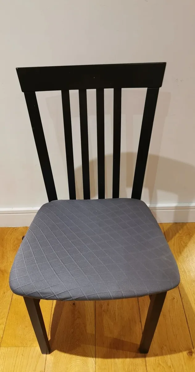 Kitchen Table & 4 Dining room chairs - Image 2