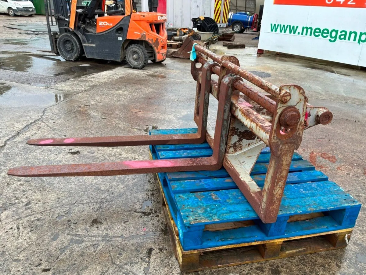 PALLET FORK ATTACHMENT...50/60mm PINS.......3383. - Image 4