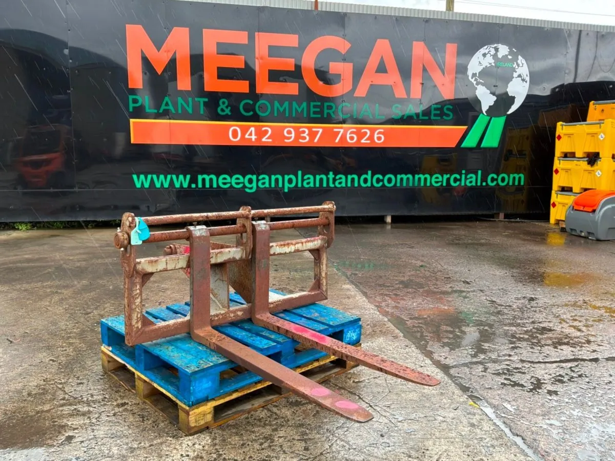 PALLET FORK ATTACHMENT...50/60mm PINS.......3383. - Image 1
