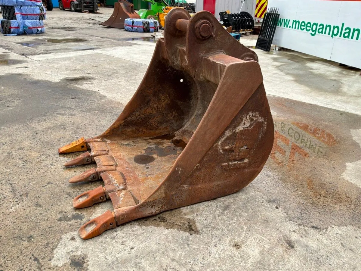 48"  DIGGING BUCKET.......80mm PINS.........48EC - Image 4