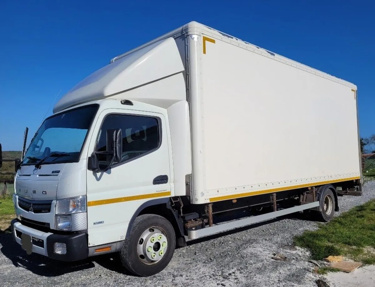 Mitsubishi Canter 2018 - Image 1