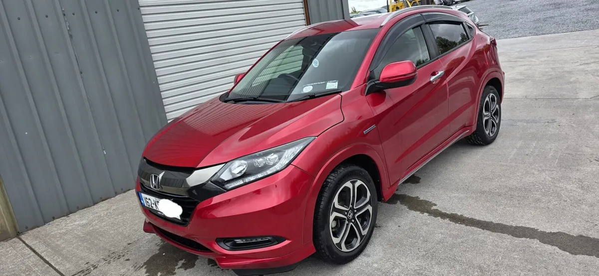 162 HONDA VEZEL HYBRID - Image 1