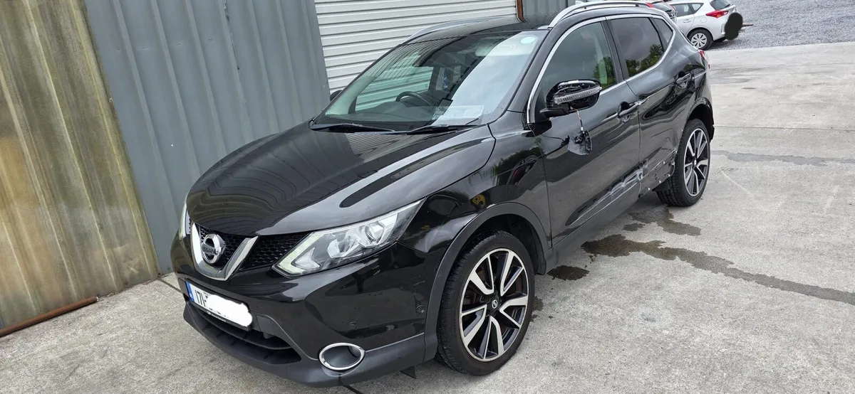 171 NISSAN QASHQAI DIESEL - Image 2