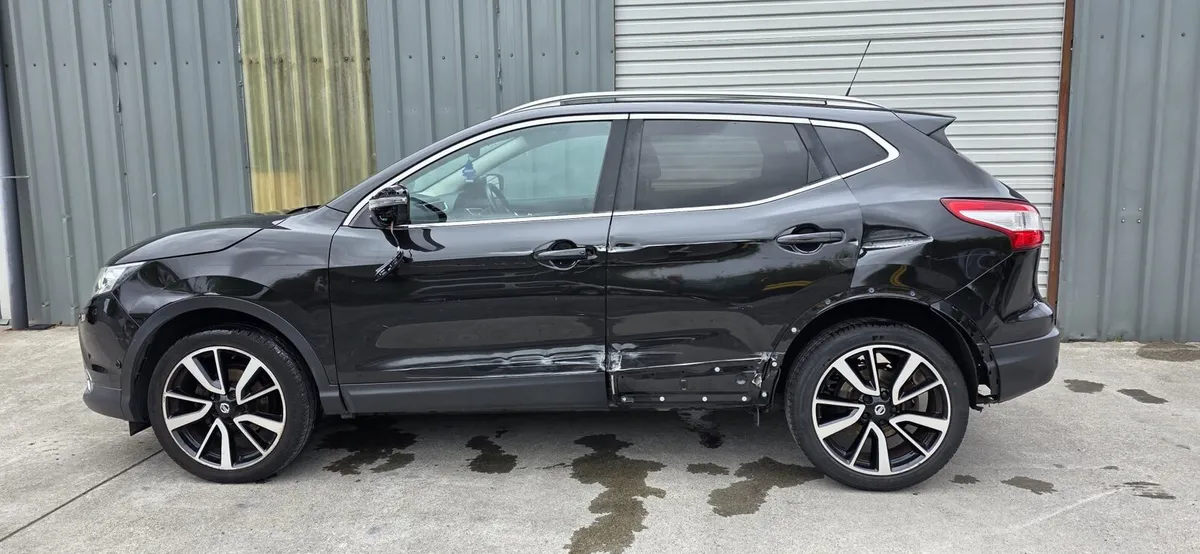 171 NISSAN QASHQAI DIESEL - Image 4