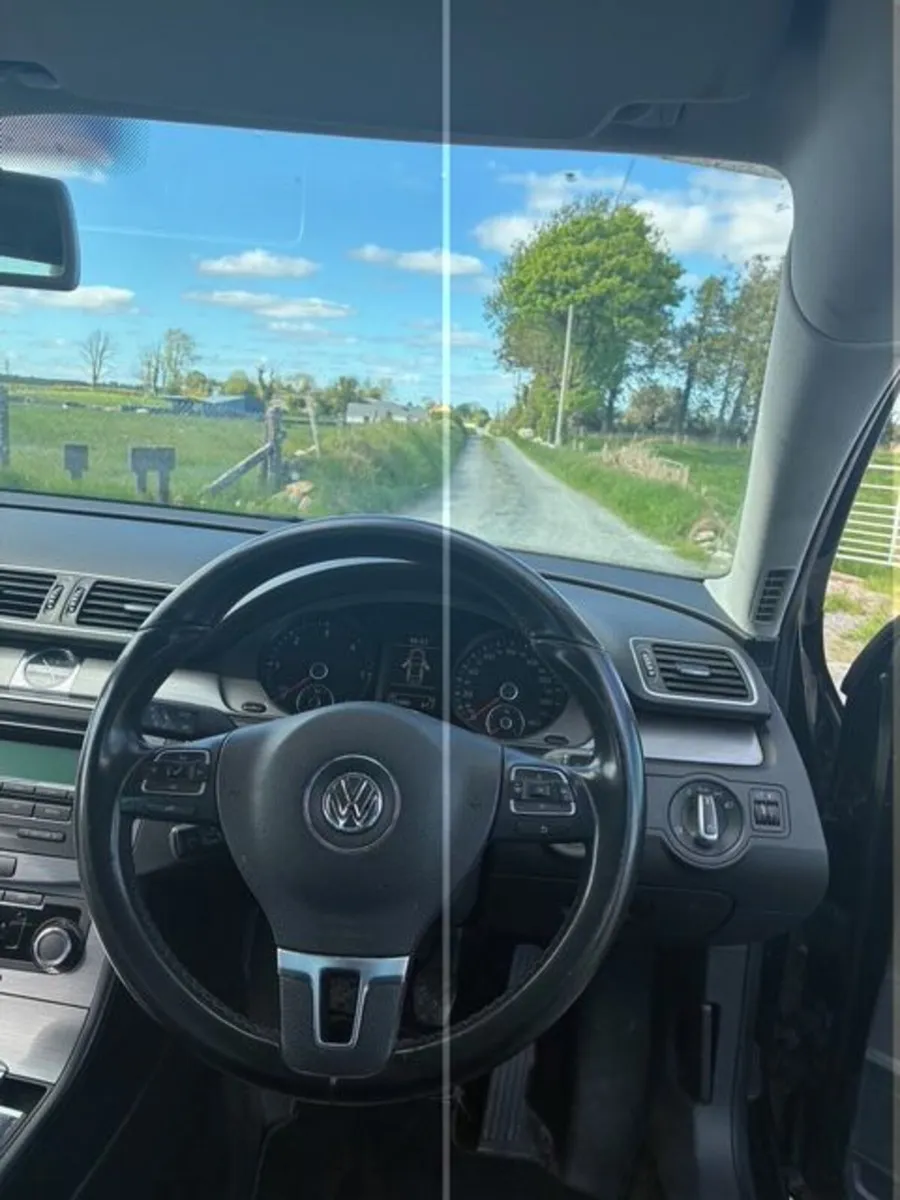Car - Image 2