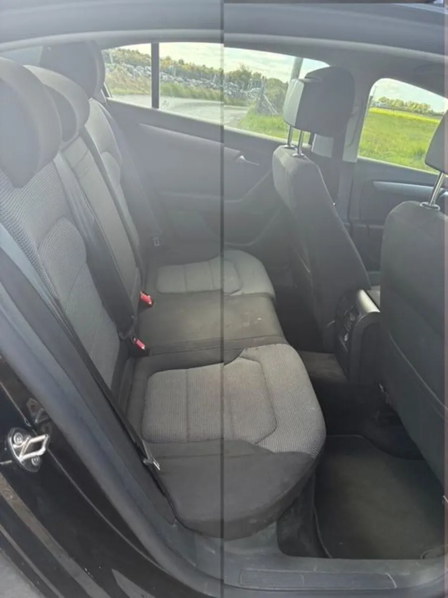 Car - Image 4
