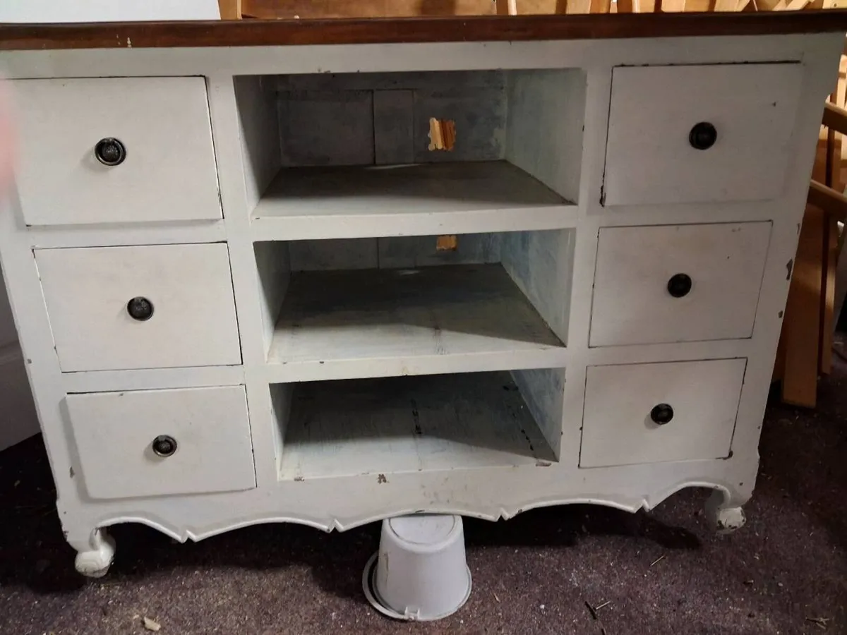 TV unit - Image 2