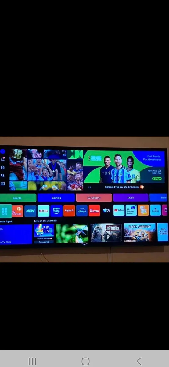 Samsung 75 inch smart led 4k tv - Image 1