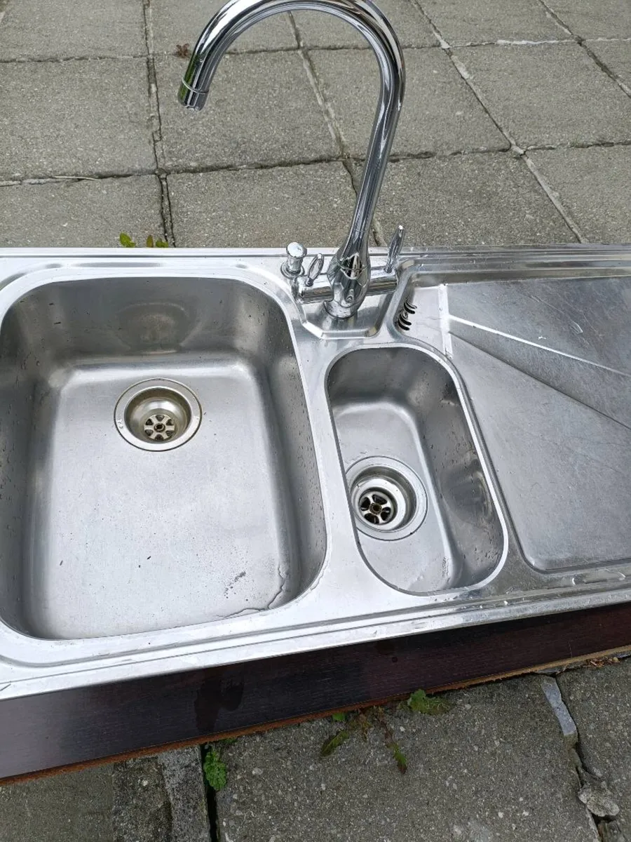 Kitchen Sink - Image 3