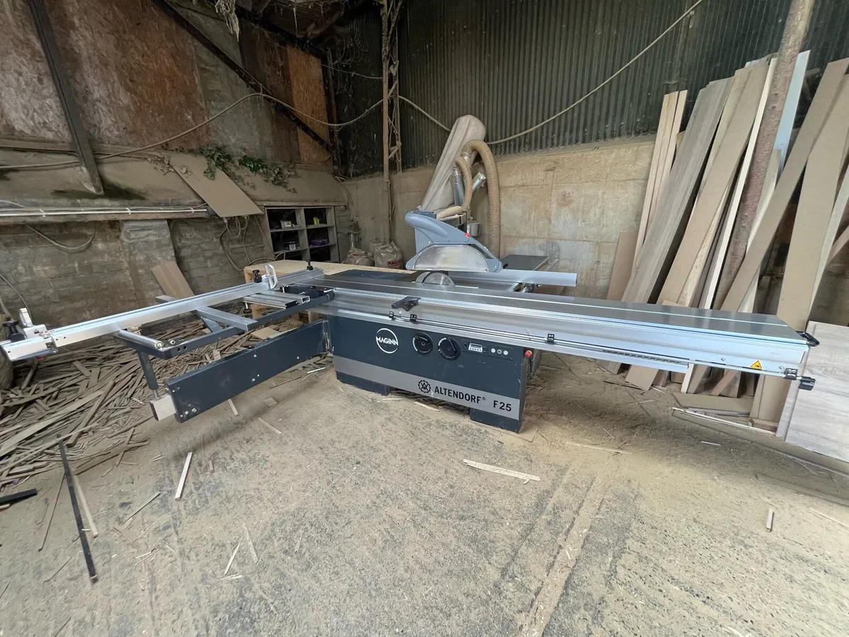 Altendorf F25 - Image 1