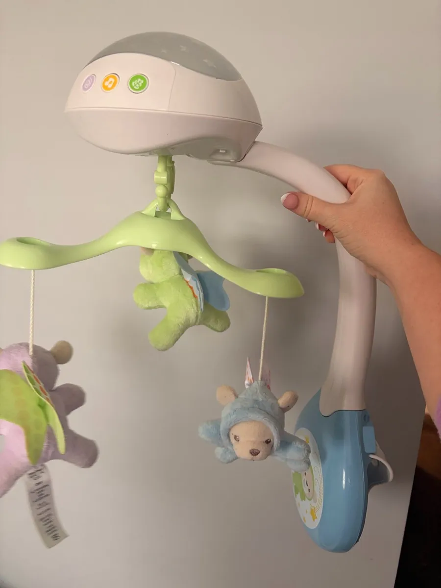 Baby bath and mobile free - Image 2